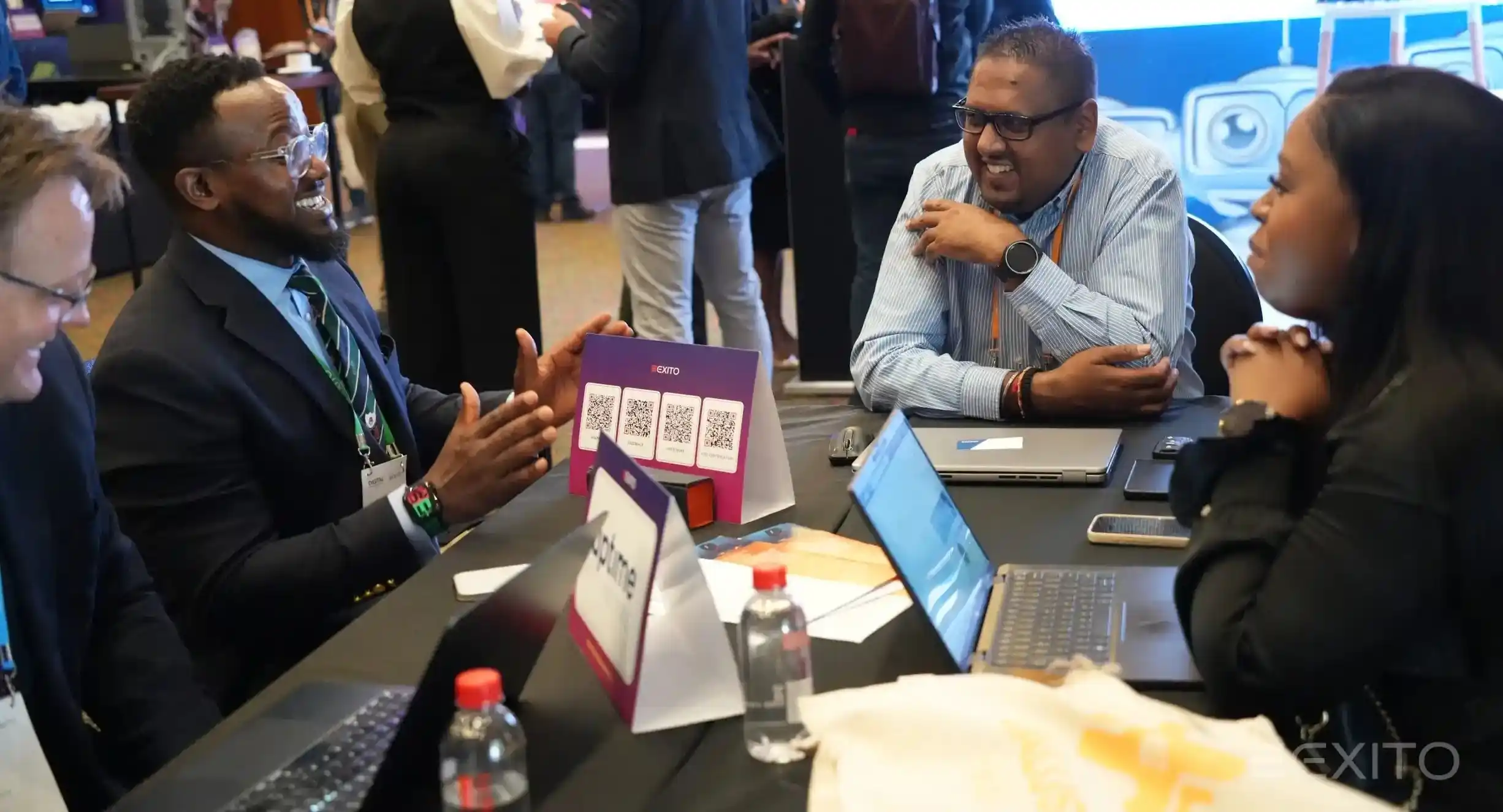 Connect with Senior HR Decision-Makers